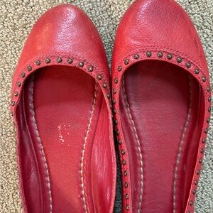✨✨SOLD✨✨Frye Red Studded leather Women's Flats 8.5 vguc